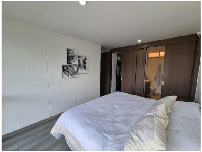 Apartamento de 3 alcobas en venta en Urbanización Las Cumbres, Envigado, 168 m² · foto 19 de 24