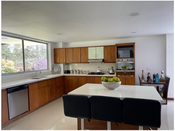 Casa de 3 alcobas en venta en Escobero, Envigado, 290 m² · foto 13 de 24