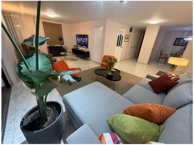 Apartamento de 3 alcobas en venta en El Poblado, Medellín, 168 m² · foto 4 de 20