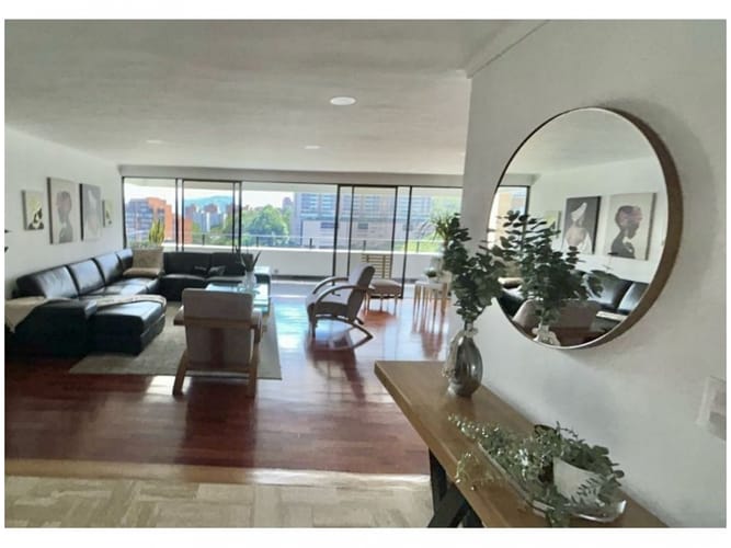 Apartamento en venta en El Poblado, Medellín · foto 17 de 20