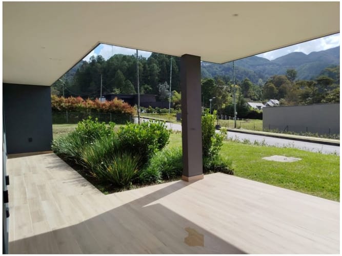 Casa de 3 alcobas en venta en Los Salados, El Retiro, 390 m² · foto 13 de 24