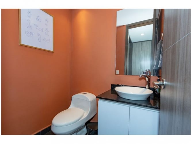 Apartamento de 3 alcobas en venta en Castropol, Medellín, 164 m² · foto 14 de 24