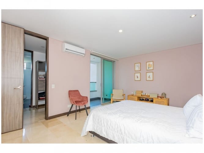 Apartamento de 3 alcobas en venta en Castropol, Medellín, 164 m² · foto 19 de 24