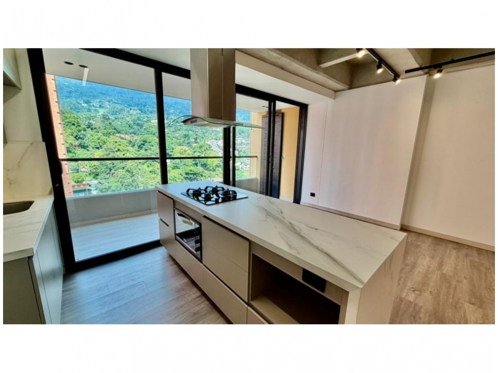 Apartamento en venta en Camino Verde, Envigado · foto 3 de 24