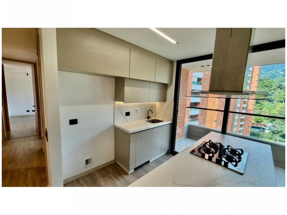Apartamento en venta en Camino Verde, Envigado · foto 4 de 24