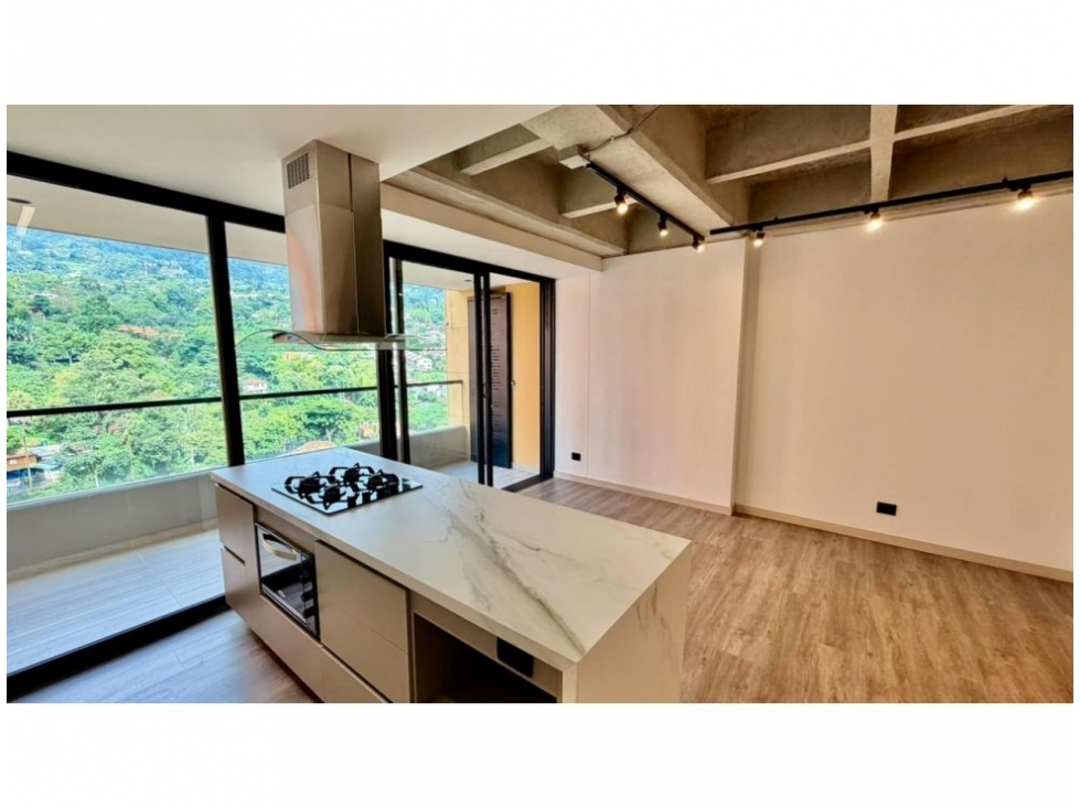 Apartamento en venta en Camino Verde, Envigado · foto 5 de 24