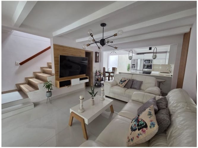 Casa de 3 alcobas en venta en Quintas Del Sol De La Mota, Medellín, 170 m² · foto 5 de 24