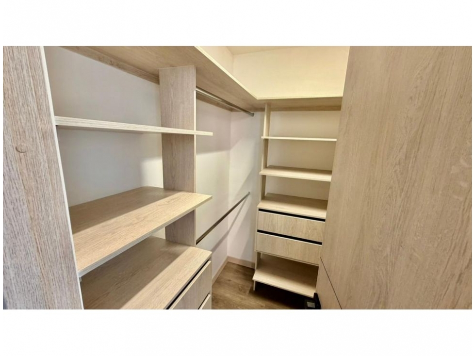 Apartamento en venta en Camino Verde, Envigado · foto 18 de 24