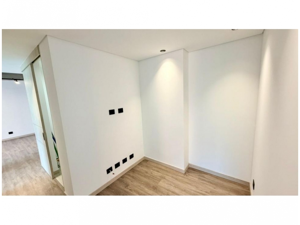 Apartamento en venta en Camino Verde, Envigado · foto 20 de 24