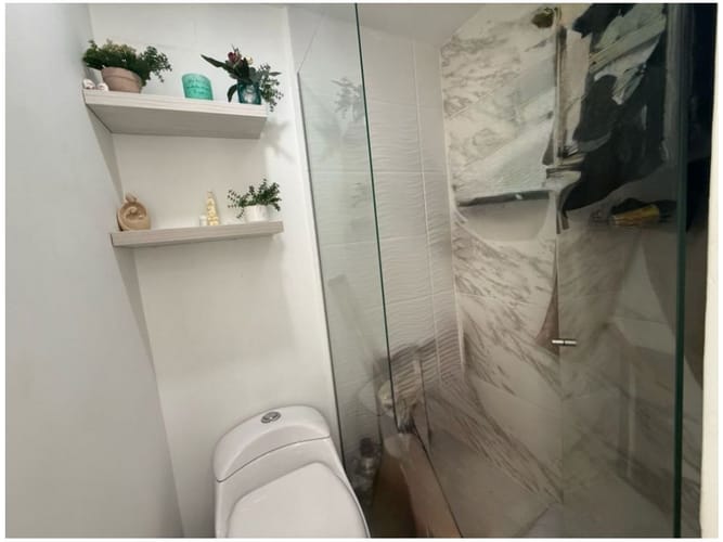 Apartamento de 2 alcobas en venta en Laureles, Medellín, 82 m² · foto 12 de 15