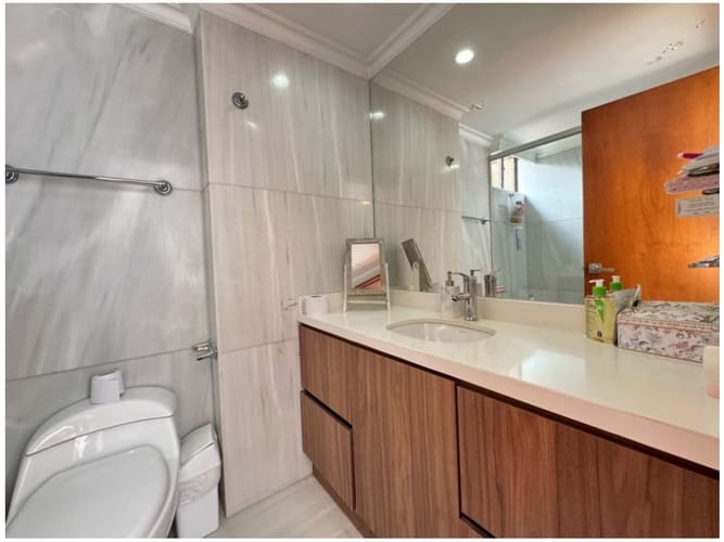 Apartamento de 4 alcobas en venta en Los Balsos, Medellín, 250 m² · foto 13 de 22