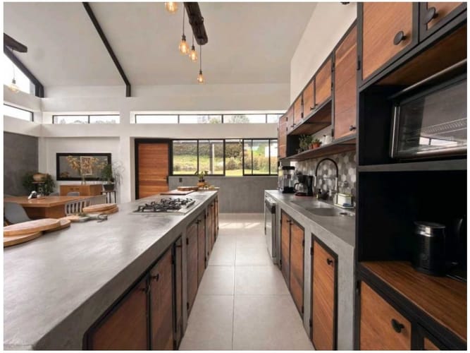 Casa de 5 alcobas en venta en Altos Del Escobero, Envigado, 242 m² · foto 11 de 24