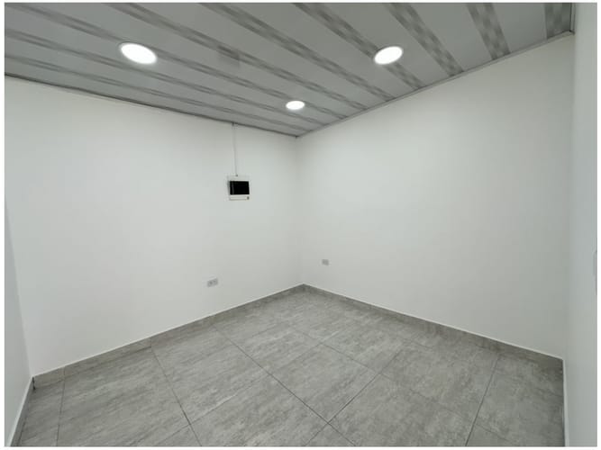 Casa de 10 alcobas en venta en Los Colores, Medellín, 213 m² · foto 10 de 23