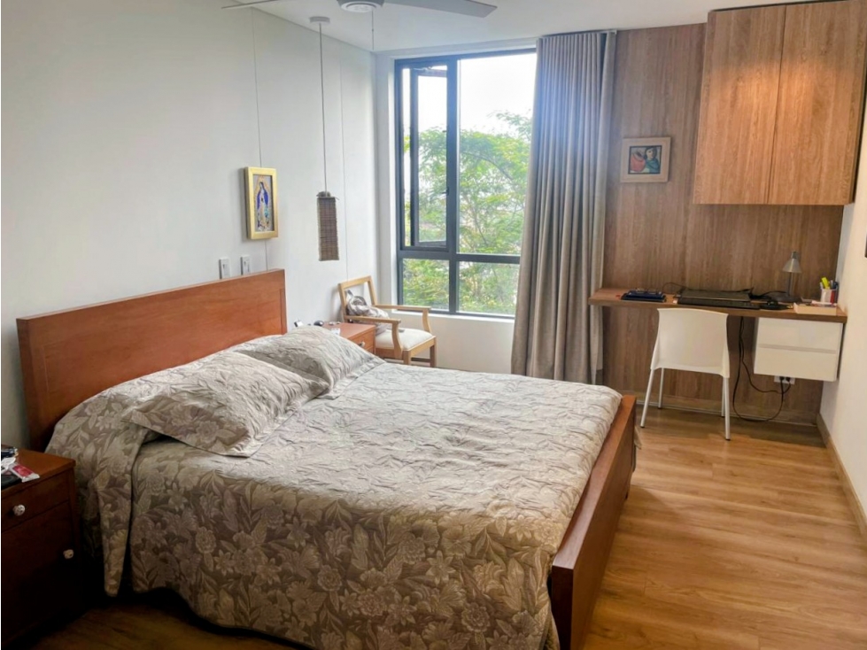 Apartamento en venta en El Poblado, Medellín · foto 6 de 16