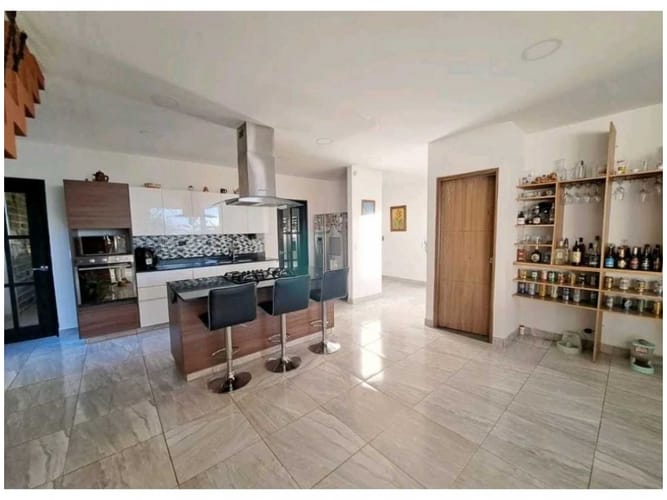 Casa de 4 alcobas en venta en Ciudadela, Medellín · foto 5 de 14
