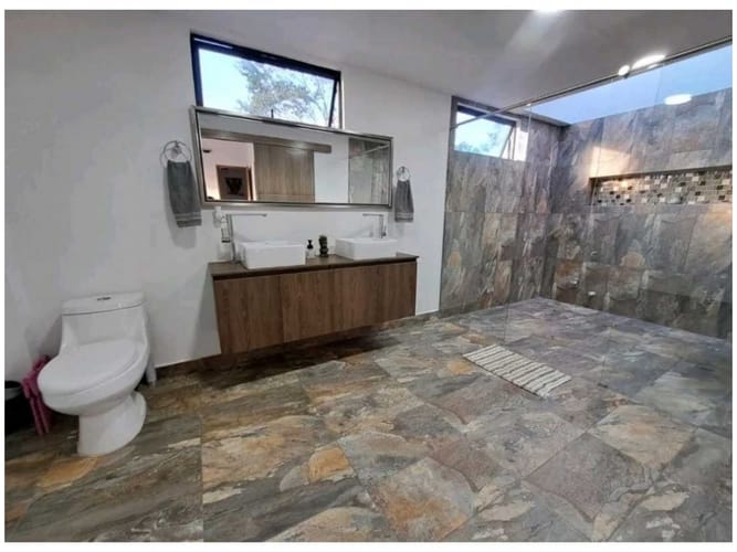 Casa de 4 alcobas en venta en Ciudadela, Medellín · foto 11 de 14