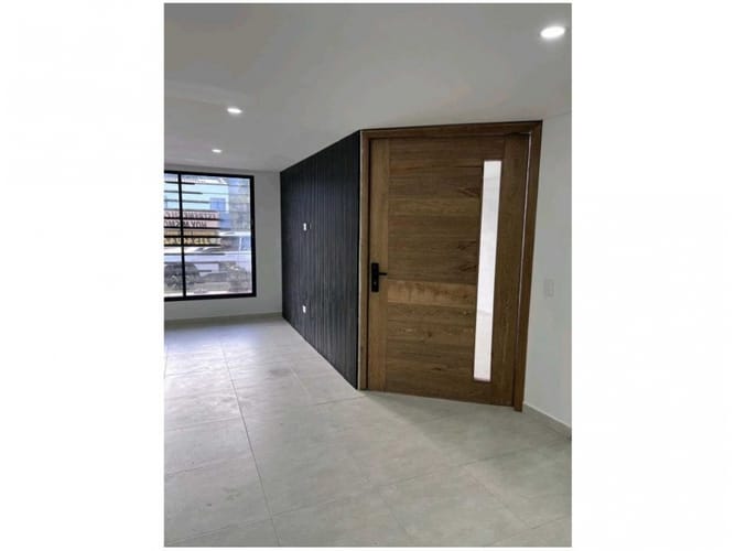 Casa de 3 alcobas en venta en El Tambo, La Ceja, 177 m² · foto 2 de 15