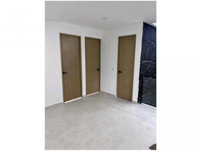 Casa de 3 alcobas en venta en El Tambo, La Ceja, 177 m² · foto 10 de 15