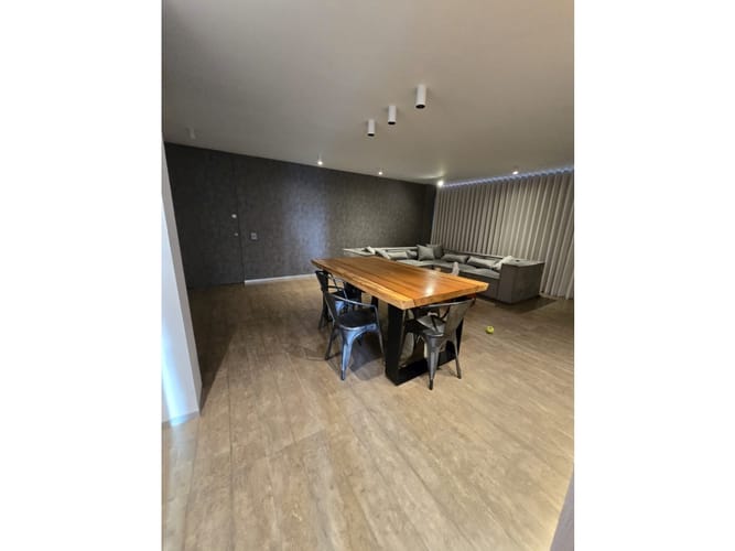 Apartamento de 2 alcobas en venta en El Poblado, Medellín, 102 m² · foto 14 de 14