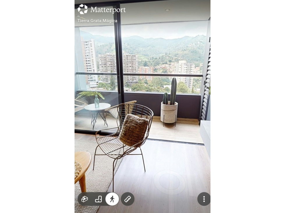 Apartamento en venta en Loma De Las Brujas, Envigado · foto 3 de 8