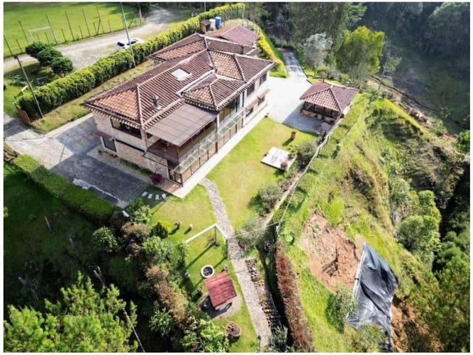 Casa de 6 alcobas en venta en El Retiro, 500 m² · foto 6 de 24