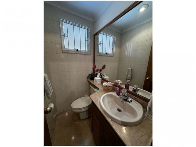 Casa de 3 alcobas en venta en El Poblado, Medellín, 229 m² · foto 5 de 24