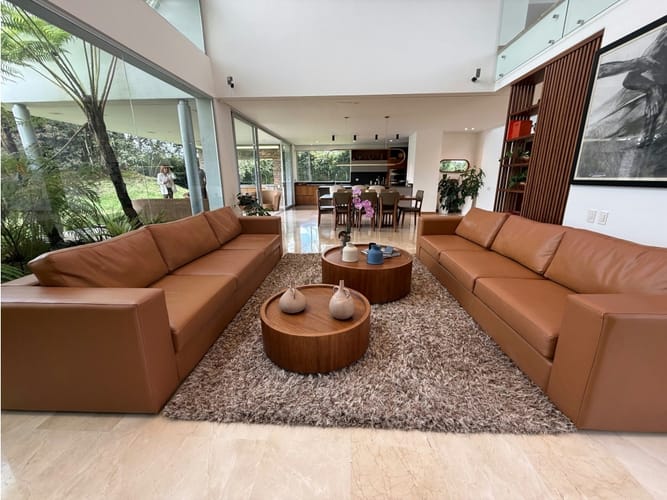 Casa de 4 alcobas en venta en Llano Grande, Rionegro, 460 m² · foto 2 de 15