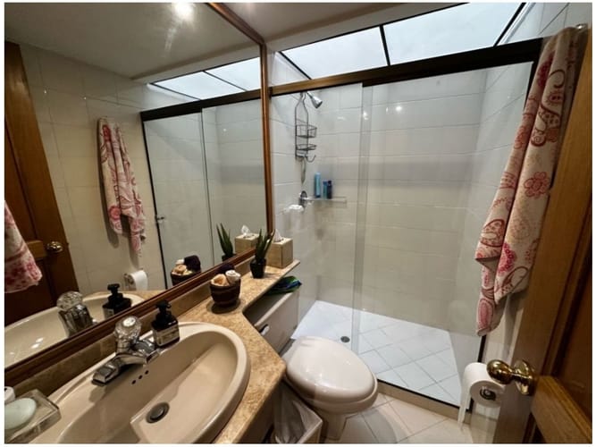 Casa de 3 alcobas en venta en El Poblado, Medellín, 229 m² · foto 12 de 24