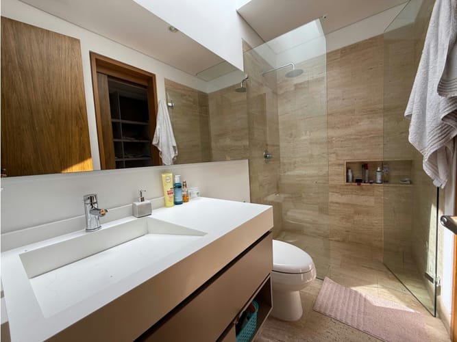 Casa de 4 alcobas en venta en Llano Grande, Rionegro, 460 m² · foto 14 de 15