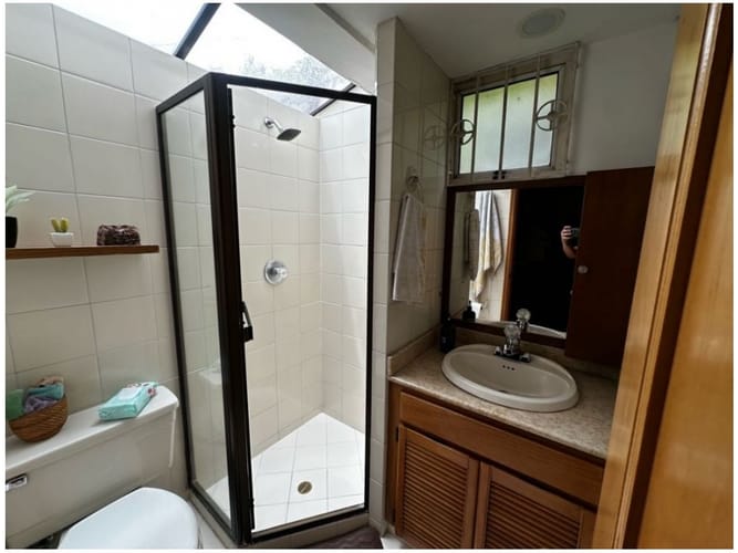 Casa de 3 alcobas en venta en El Poblado, Medellín, 229 m² · foto 21 de 24