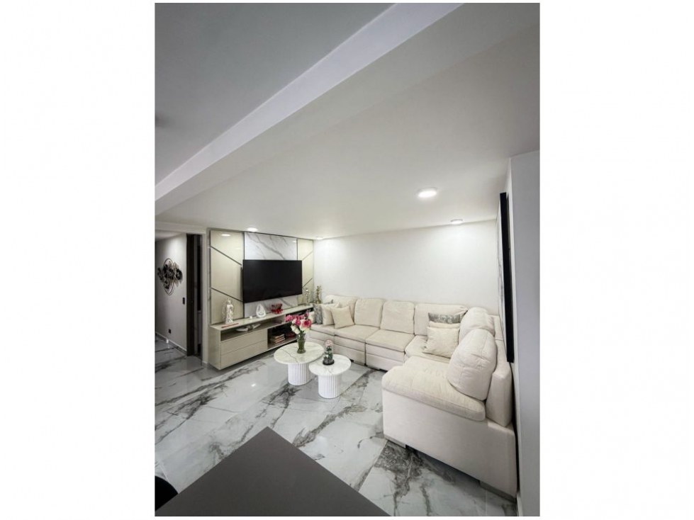 Apartamento en venta en Suramérica, Itagüí · foto 7 de 11
