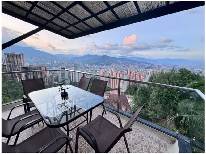 Casa de 4 alcobas en venta en Sabaneta Real, Sabaneta, 500 m² · foto 14 de 24