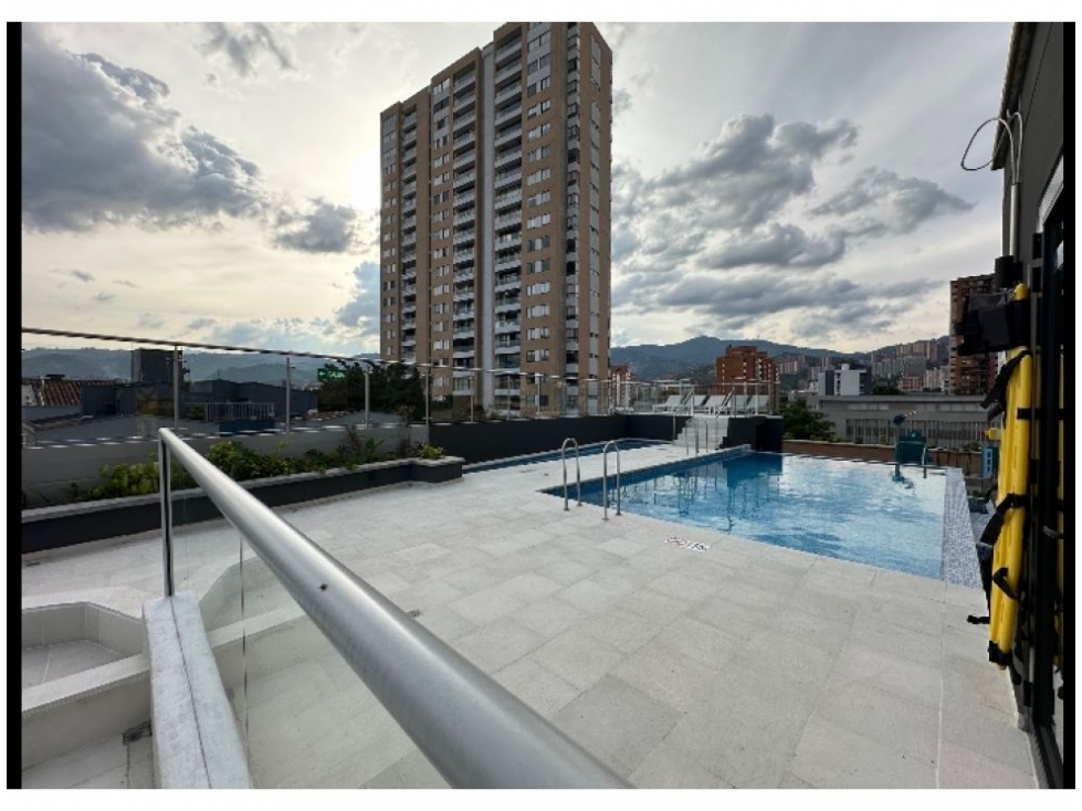 Apartamento en venta en Los Colores, Medellín · foto 19 de 24