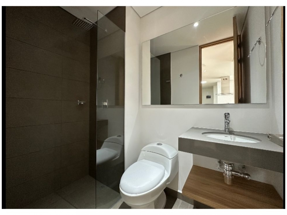 Apartamento en venta en Los Colores, Medellín · foto 23 de 24