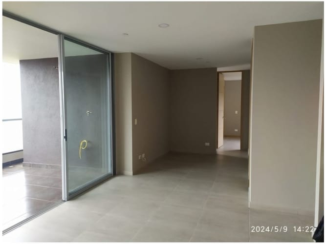 Apartamento de 2 alcobas en venta en El Tesoro, Medellín, 98 m² · foto 5 de 17