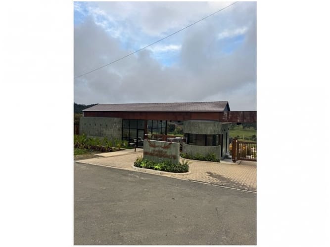 Lote en venta en Vía Las Palmas, Envigado, 2100 m² · foto 2 de 10