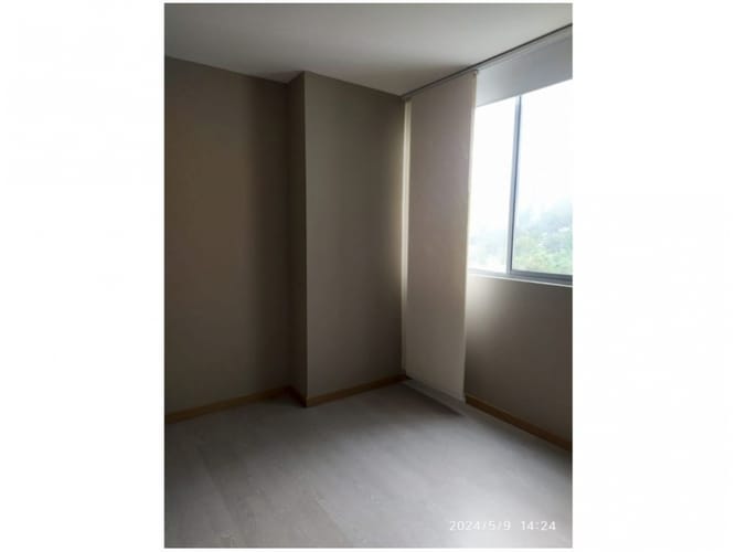 Apartamento de 2 alcobas en venta en El Tesoro, Medellín, 98 m² · foto 11 de 17