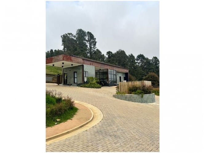 Lote en venta en Vía Las Palmas, Envigado, 2100 m² · foto 4 de 10