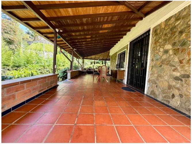 Casa de 5 alcobas en venta en Santa Catalina, Envigado, 390 m² · foto 6 de 24