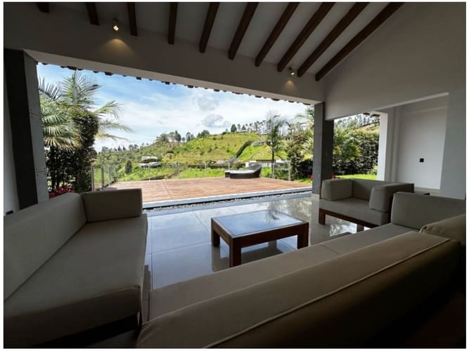 Casa de 3 alcobas en venta en La Mosquita, Rionegro, 400 m² · foto 7 de 24
