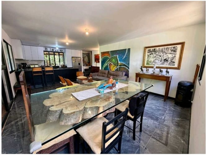 Casa de 5 alcobas en venta en Santa Catalina, Envigado, 390 m² · foto 8 de 24