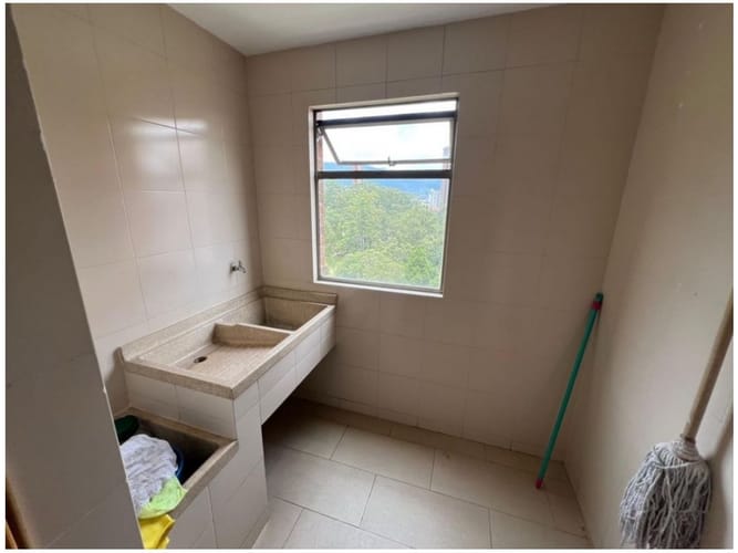 Apartamento en venta en El Poblado, Medellín · foto 10 de 24