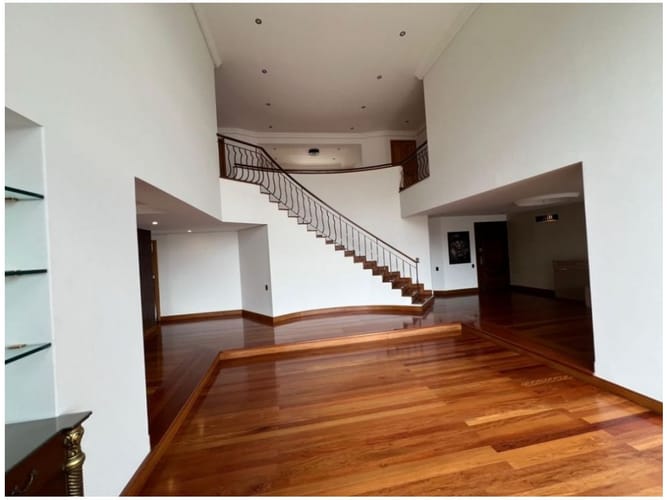 Apartamento en venta en El Poblado, Medellín · foto 14 de 24