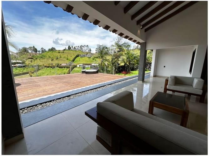 Casa de 3 alcobas en venta en La Mosquita, Rionegro, 400 m² · foto 19 de 24