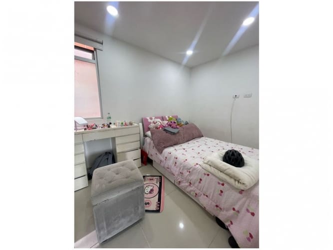 Apartamento de 4 alcobas en venta en San German, Medellín, 93 m² · foto 6 de 13