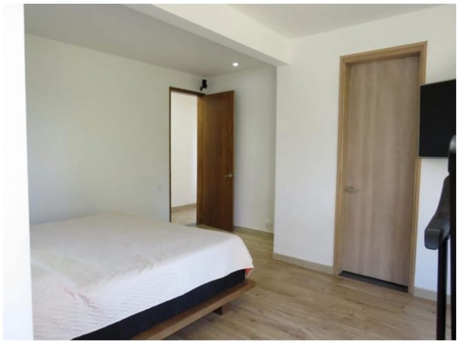 Casa de 3 alcobas en venta en Carrizales, Envigado, 450 m² · foto 13 de 24
