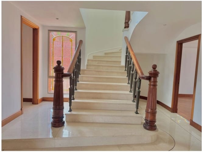 Apartamento de 4 alcobas en venta en El Poblado, Medellín, 655 m² · foto 17 de 24