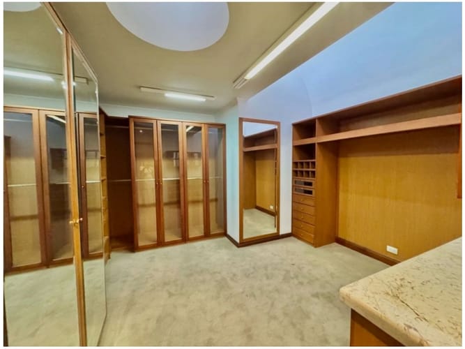 Apartamento de 4 alcobas en venta en El Poblado, Medellín, 655 m² · foto 19 de 24