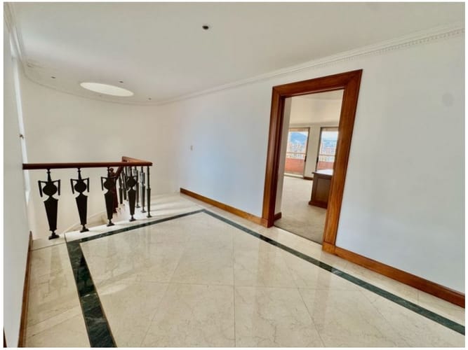 Apartamento de 4 alcobas en venta en El Poblado, Medellín, 655 m² · foto 22 de 24