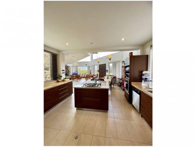 Casa de 3 alcobas en venta en El Retiro, 250 m² · foto 7 de 24